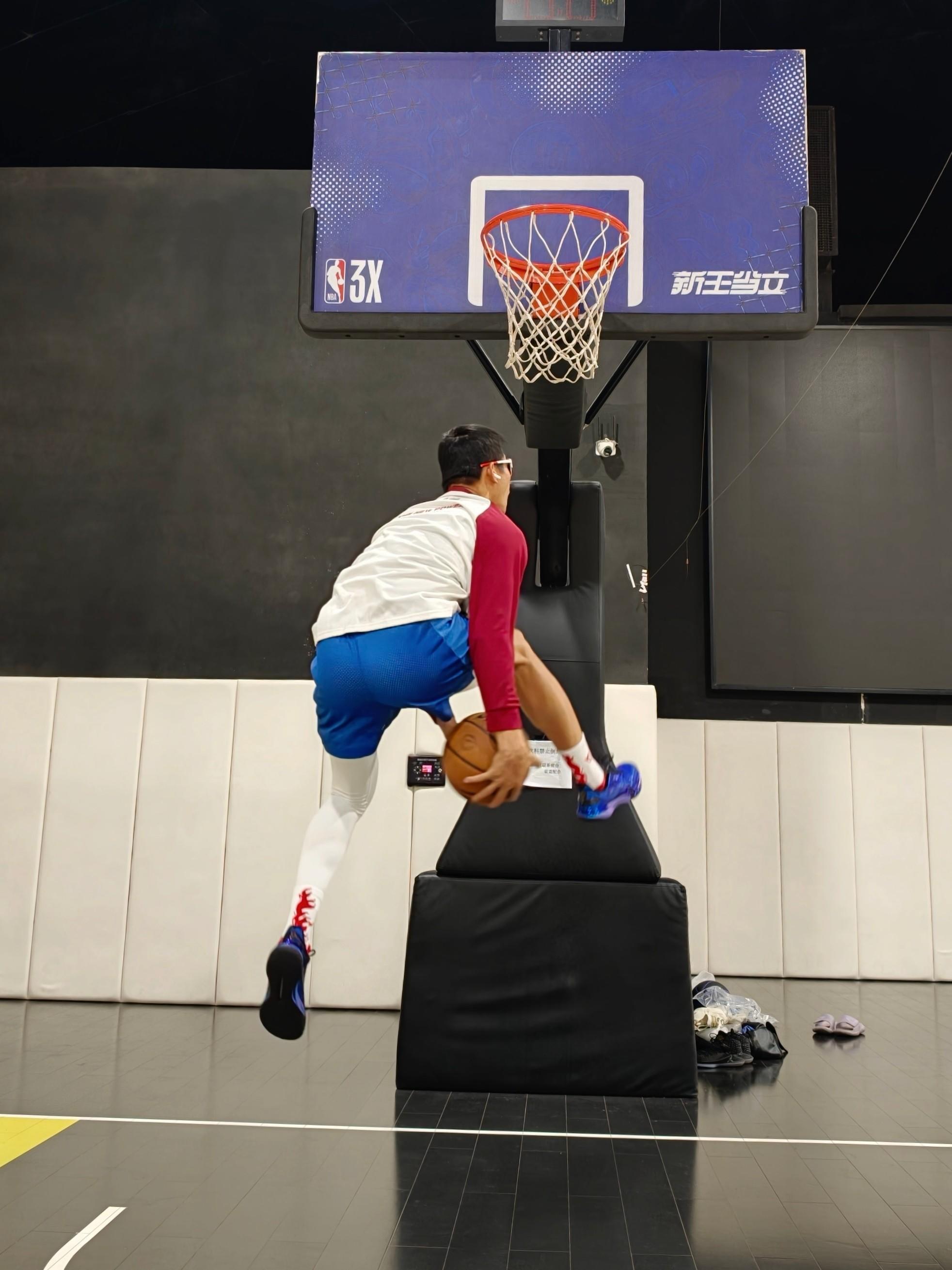 除夕夜的球场|等你来战⛹🏻♂️